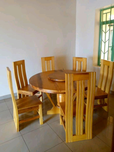 មានលក់តុទូនិងកម្មង់បាន