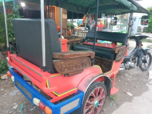 លក់បងប្អូនយកទៅរកសុីបាន