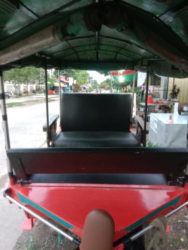 លក់បងប្អូនយកទៅរកសុីបាន