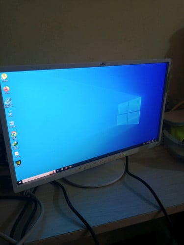 Monitor ស្ទើៗ តិចតួច ប្រើបាន មួយ 10$ អត់ HDMI 🚫