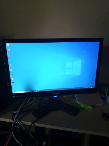Monitor ស្ទើៗ តិចតួច ប្រើបាន មួយ 10$ អត់ HDMI 🚫