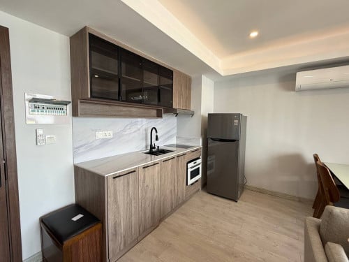 𝐅𝐨𝐫 𝐑𝐞𝐧𝐭: 2-Bedroom Apartment – Parc 21 Condo