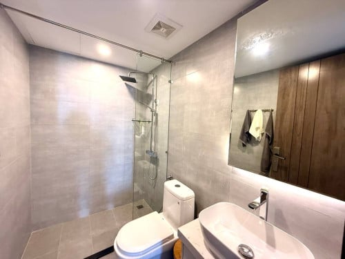 𝐅𝐨𝐫 𝐑𝐞𝐧𝐭: 2-Bedroom Apartment – Parc 21 Condo
