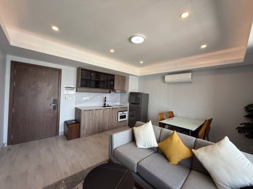 𝐅𝐨𝐫 𝐑𝐞𝐧𝐭: 2-Bedroom Apartment – Parc 21 Condo
