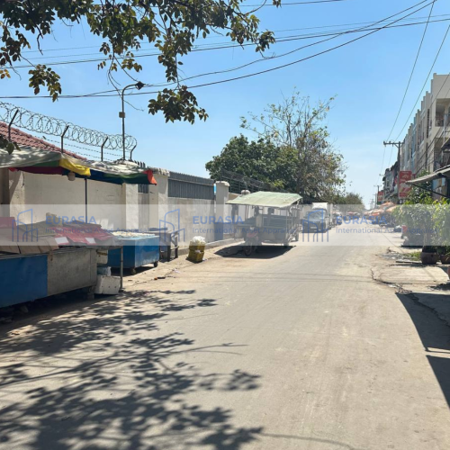 ផ្ទះអាជីវកម្ម ៣ជាន់ មានចំណូលស្រាប់ | 3-Story Business & Rental House