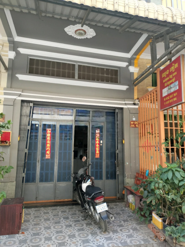 ផ្ទះជួល អាជីវកម្មមុខផ្សារចាក់អង្រែក្រោម ផ្លូវ60ម មានសំភារះមាសិត