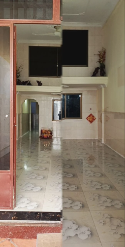 ផ្ទះជួល នៅផ្លុវ ង70 ម្តុំបន្ទាយទាហាន ហួសស្ពានអាកាសចោមចៅបន្តិច តម្លៃ 200$ មានម៉ាស៊ីនត្រជាក់៖ 2 គ្រឿង