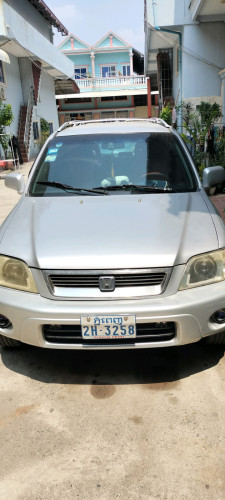 ឡាន crv 97 លក់3999$ប្រញាប់លុយ