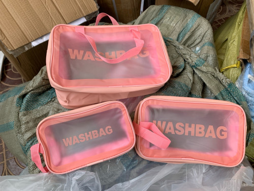 កាបូបដាក់គ្រឿងសម្អាង Makeup Bag