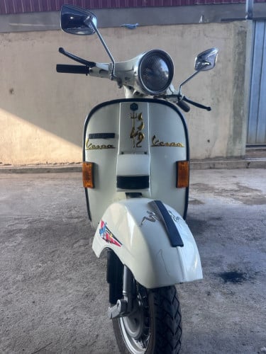 វត្ថុបុរាណ   Old school Vespa ជំនាន់បារាំង របស់កម្រមាន.ត្រឹមត្រូវ