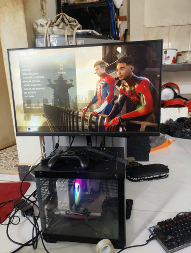 លក់ធុង pc rtx 2060 6gb បើយកទាំង monitor 280$