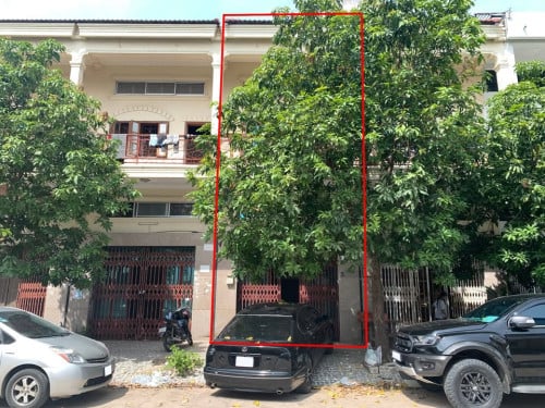 🏡 ផ្ទះលក់ — ជិតព្រលានយន្តហោះពោធិ៍ចិនតុង ភ្នំពេញ