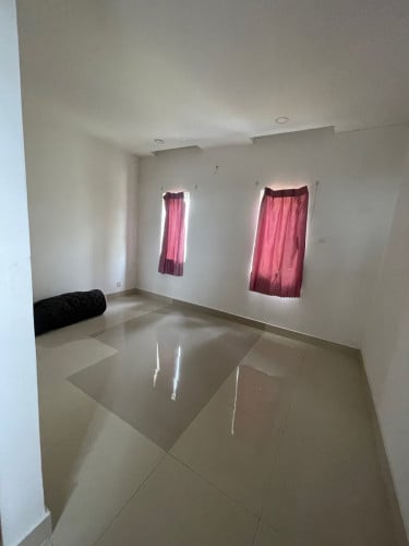 🏡ផ្ទះកែងលក់បុរីពិភពថ្មីឈូកវ៉ា1- តម្លៃលក់ 65000$- 2បន្ទប់គេង 3បន្ទប់ទឹក-