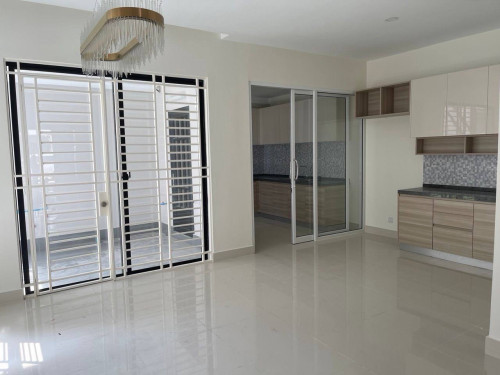 🏡វីឡាភ្លោះ A សម្រាប់លក់បន្ទាន់ខ្លាំង នៅក្នុងបុរីប៉េងហួតបឹងស្នោរ  ( Eco Melody)