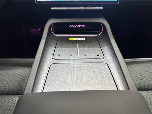 🚗AVATR 12 Pure Electric 4WD