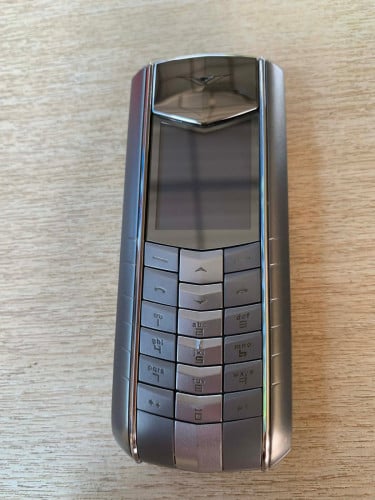 Vertu Ascent