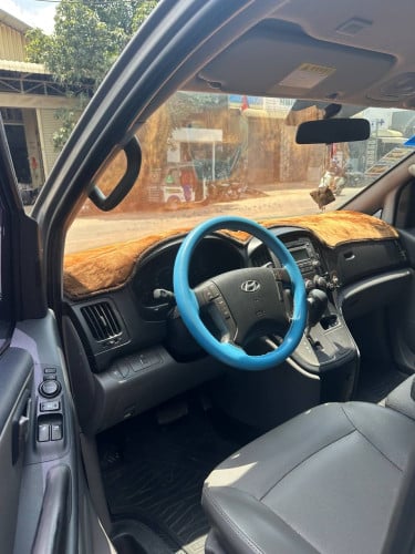 2012 cvx half full  12900$