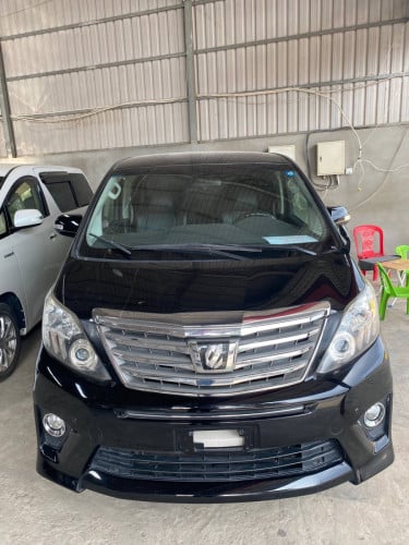 Alphard 2014