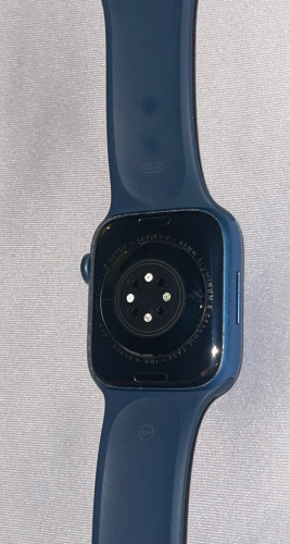 Apple Watch 7 | មានខ្សែសាក | Always-On Display