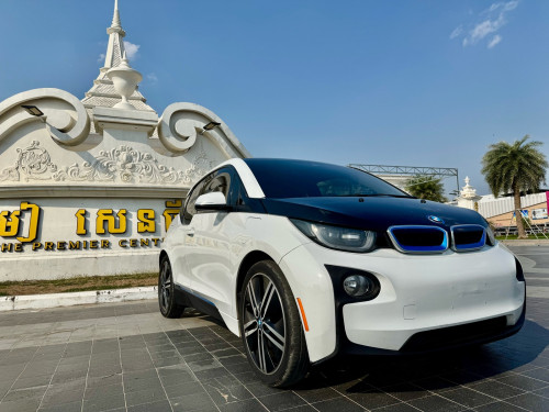 BMW I3 2014 Rex Full Option (សាំង+អគ្គសីនី) អាគុយដូរឆ្នាំ018រួចជិះបាន180Km