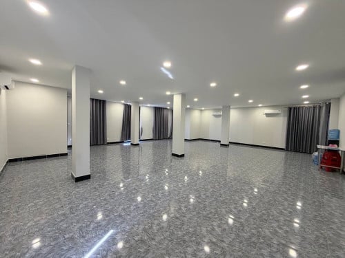 Building for rent ,25 bedrooms , 30 bathrooms,Hall 2 floors size 400m²
