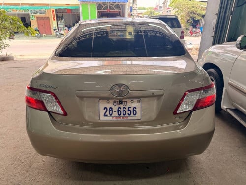 Camry 2007 LE កៅអីចុច ពណ៌មាស ប្រភេទឡានមូលសានុំស្រីន ឡានថ្មីខ្លាំង