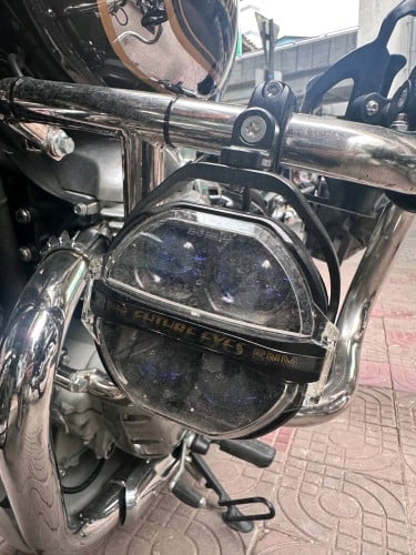 Classic 650 Twin turbo chrome eidtion