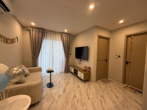 Crown tower for sell on 16th floors city view