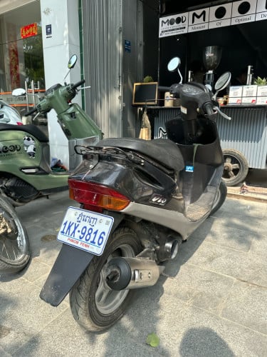 Dio af27 សានុំ​