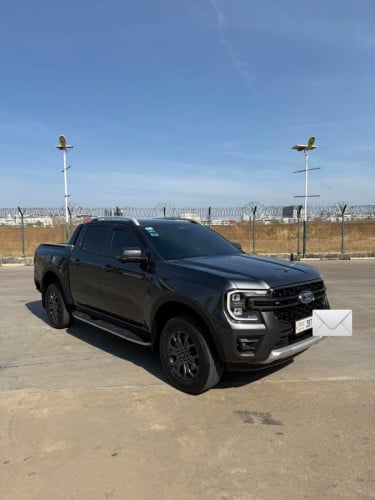 Forda ranger Wildtrak2023 ប្រេីបាន3មុឺនគីឡូជាង