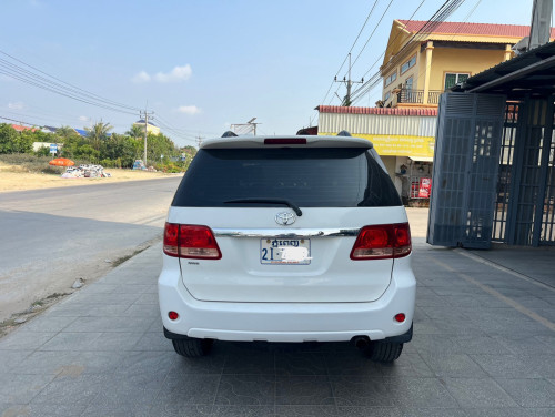 Fortuner 2008 full ឆ្វេងហ្ស៊ីន ថ្នាំហ្ស៊ីនមួយជុំ