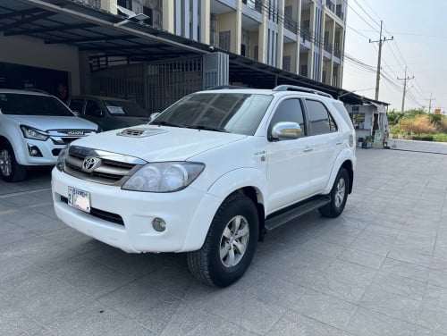 Fortuner 2008 full ឆ្វេងហ្ស៊ីន ថ្នាំហ្ស៊ីនមួយជុំ