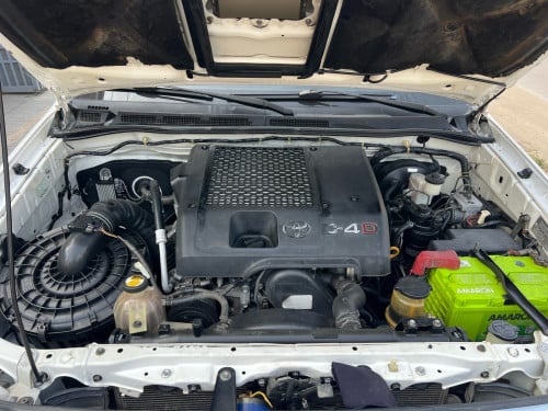 Fortuner 2008 full ឆ្វេងហ្ស៊ីន ថ្នាំហ្ស៊ីនមួយជុំ