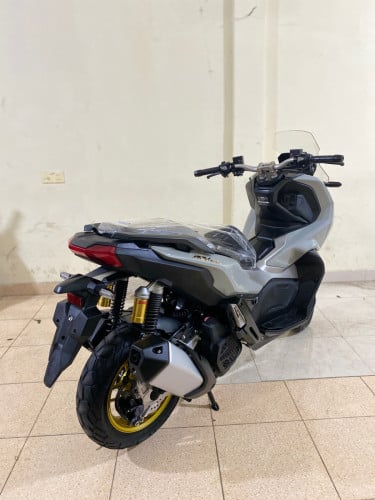 Honda ADV 2021 ក្រដាស់ពន្ធ