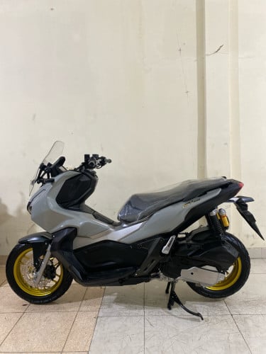 Honda ADV 2021 ក្រដាស់ពន្ធ