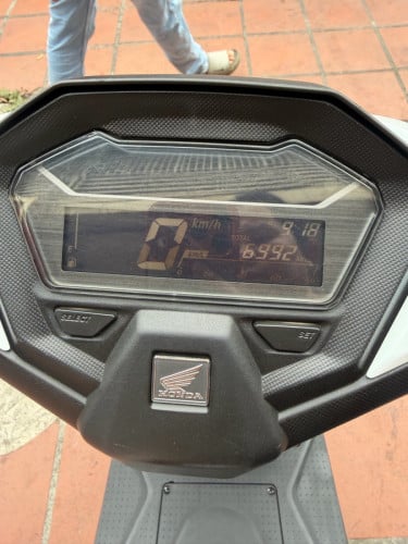 Honda click 160CC 2024(6900km)