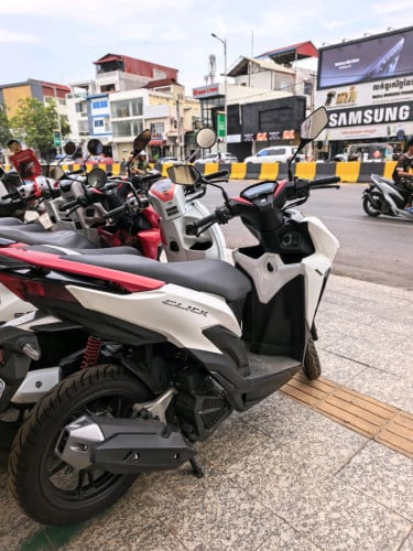 Honda Click 2021 ស្អាតសាណុំស៊ីន