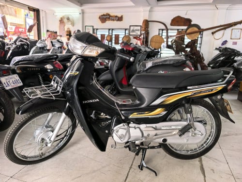 Honda Dream 2018 ខ្ចីណាស់