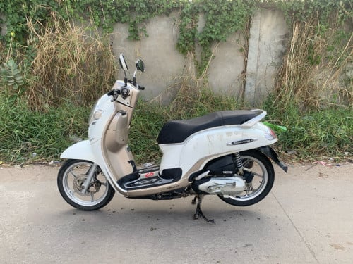 Honda Scoopy I 2018