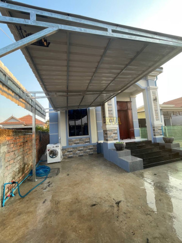 House for Rent & Sale