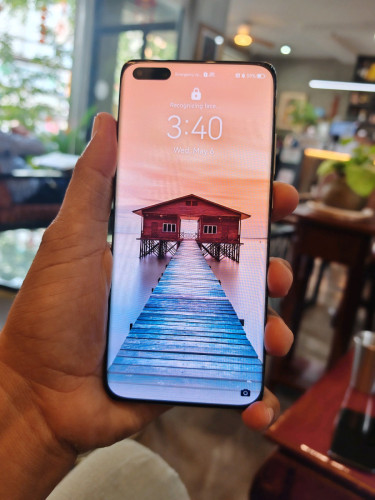 Huawei P40 Pro 8g/256g_Global(វៃដូរបាន)👉$215