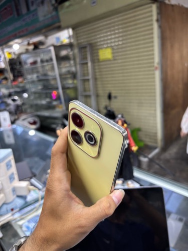 Infinix Hote40i 128G Ram4G Sim2 Global ម៉ាសុីនស្រុីន ស្ទើរសំបកតិចៗ