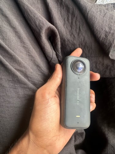 Insta360 x3