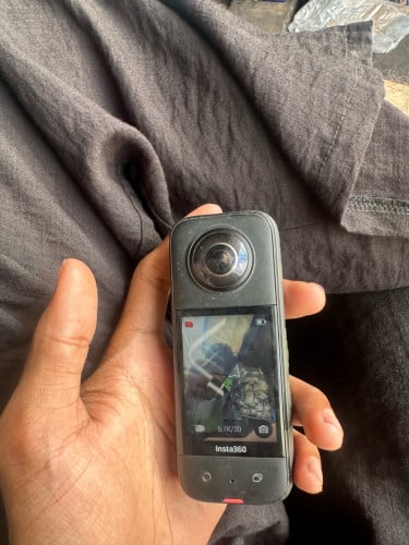 Insta360 x3