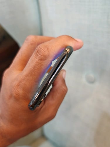 iPhone X 64G អេក្រង់ហ្សុីន ស្កេន(វៃដូរបាន)👉$95