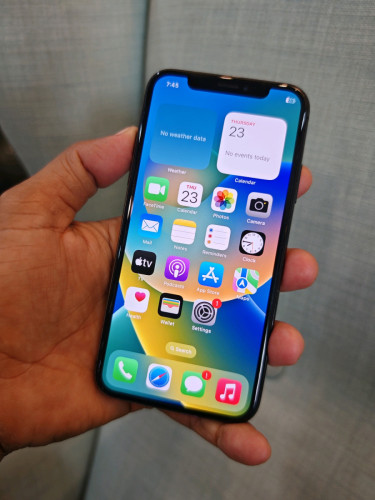 iPhone X 64G អេក្រង់ហ្សុីន ស្កេន(វៃដូរបាន)👉$95