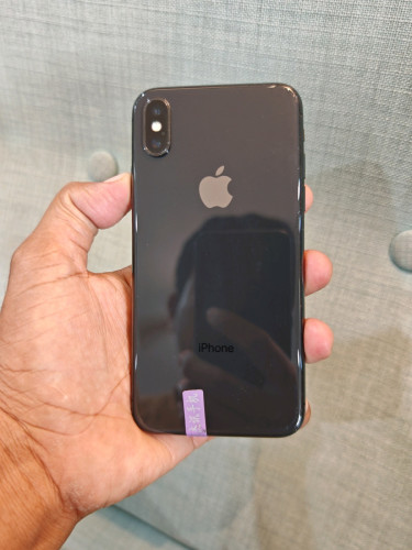 iPhone X 64G អេក្រង់ហ្សុីន ស្កេន(វៃដូរបាន)👉$95