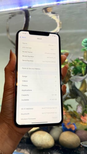 iPhone XS Max 64G 155$