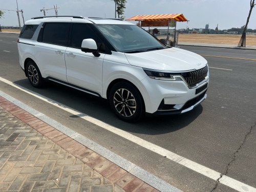 Kia Canival 2023.​Full option