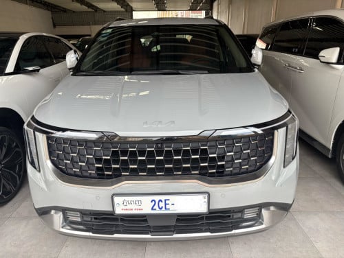 Kia Carnival Full 2025 មហាថ្មី​ ថ្នាំ​ស៊ីន​មួយ​ជុំ​